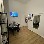 One Bedroom Flat B In Kentish Town
