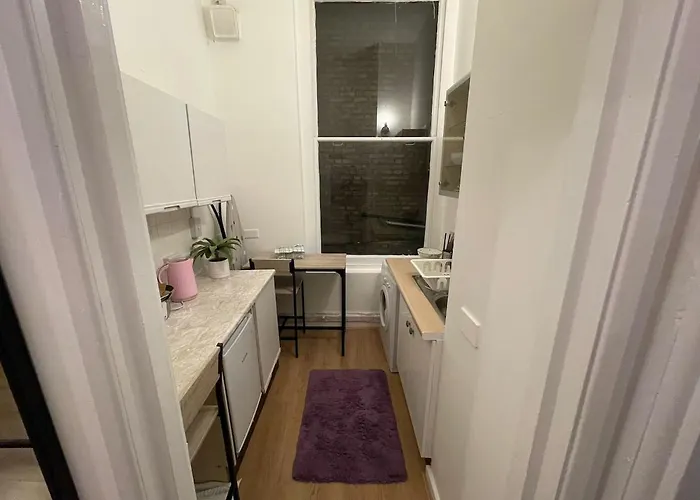 One Bedroom Flat B In Kentish Town